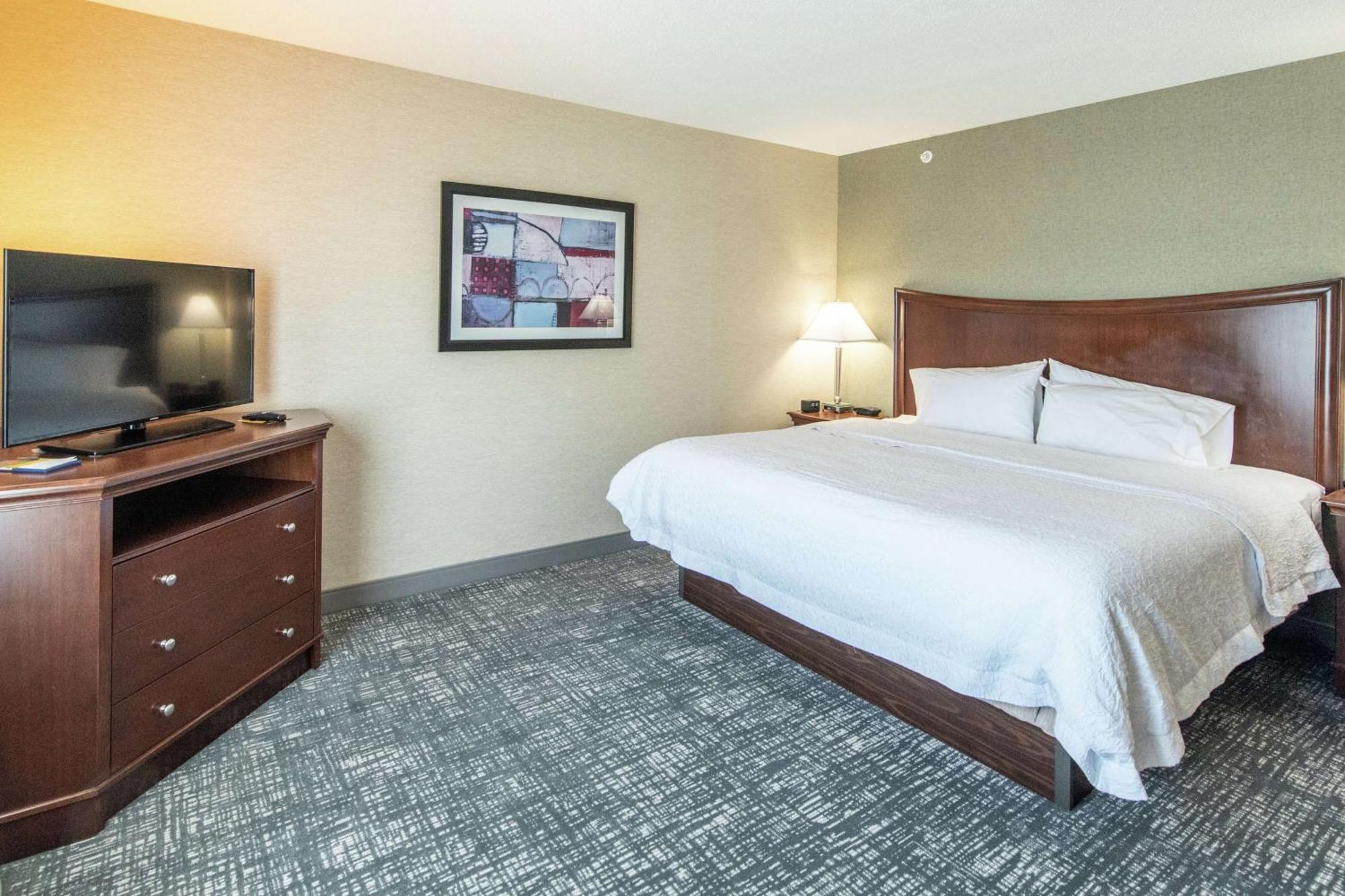 Hampton Inn Остров Преск Екстериор снимка