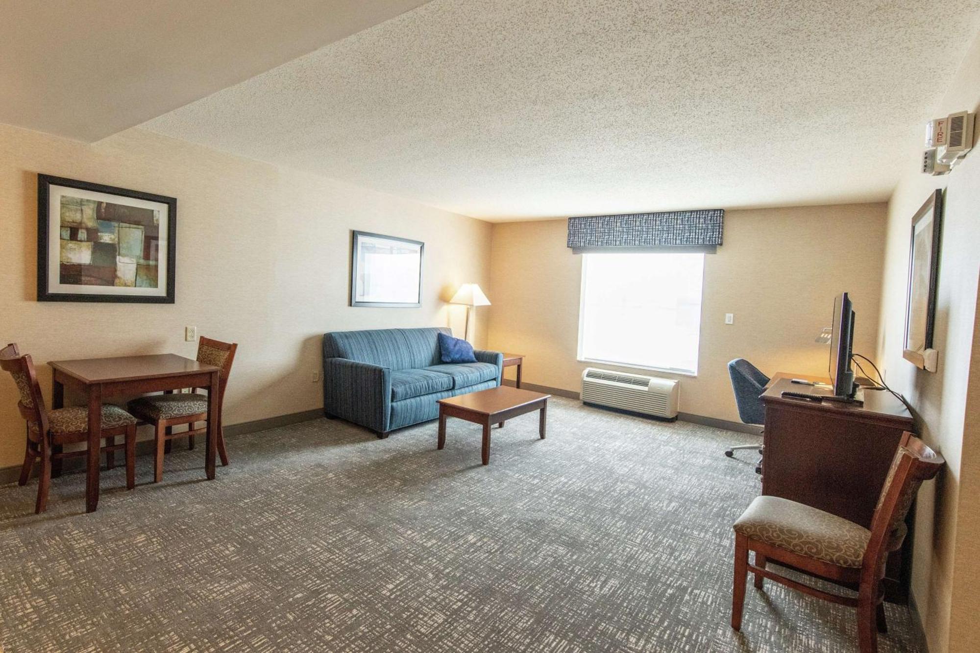 Hampton Inn Остров Преск Екстериор снимка