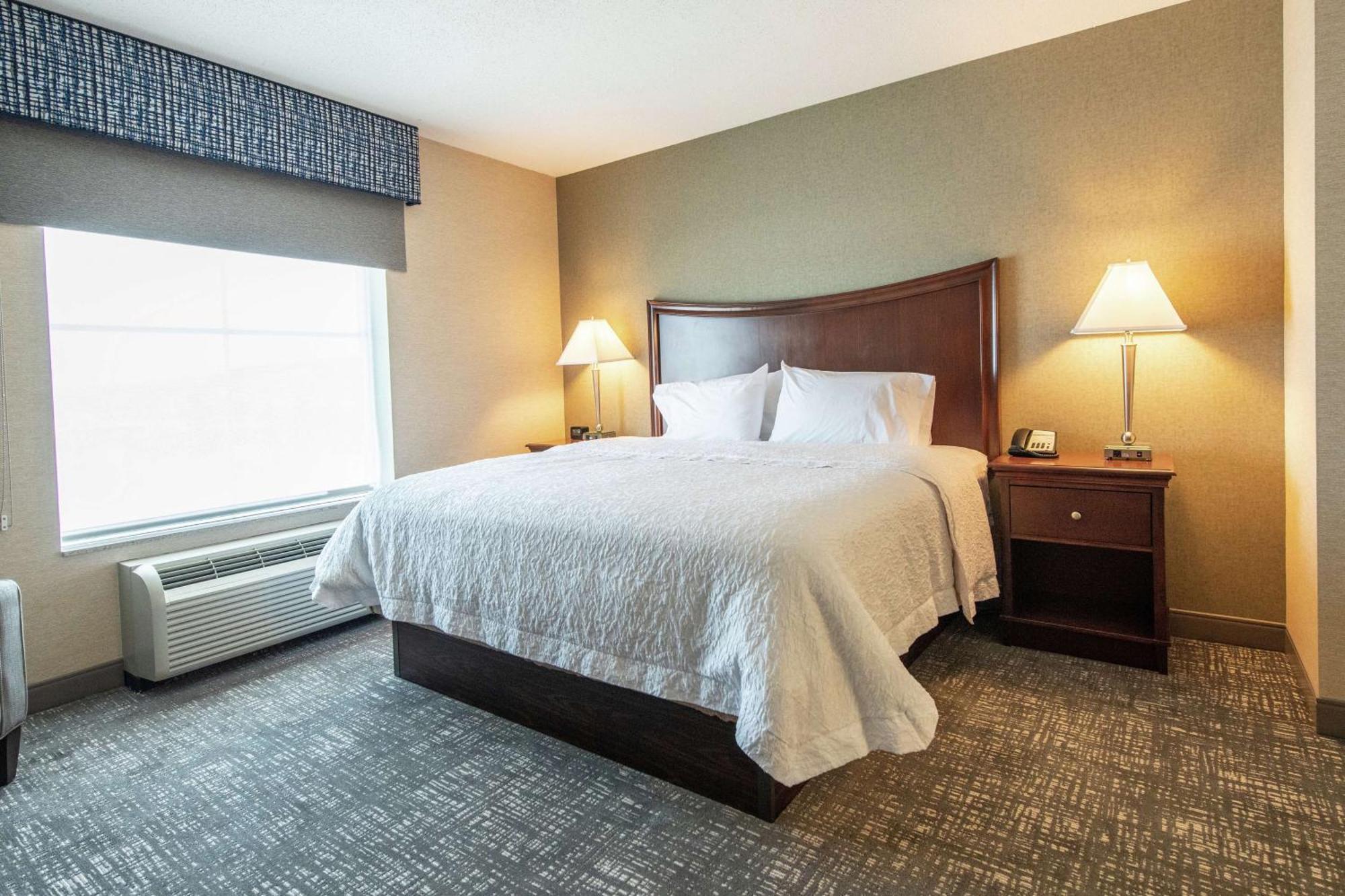 Hampton Inn Остров Преск Екстериор снимка
