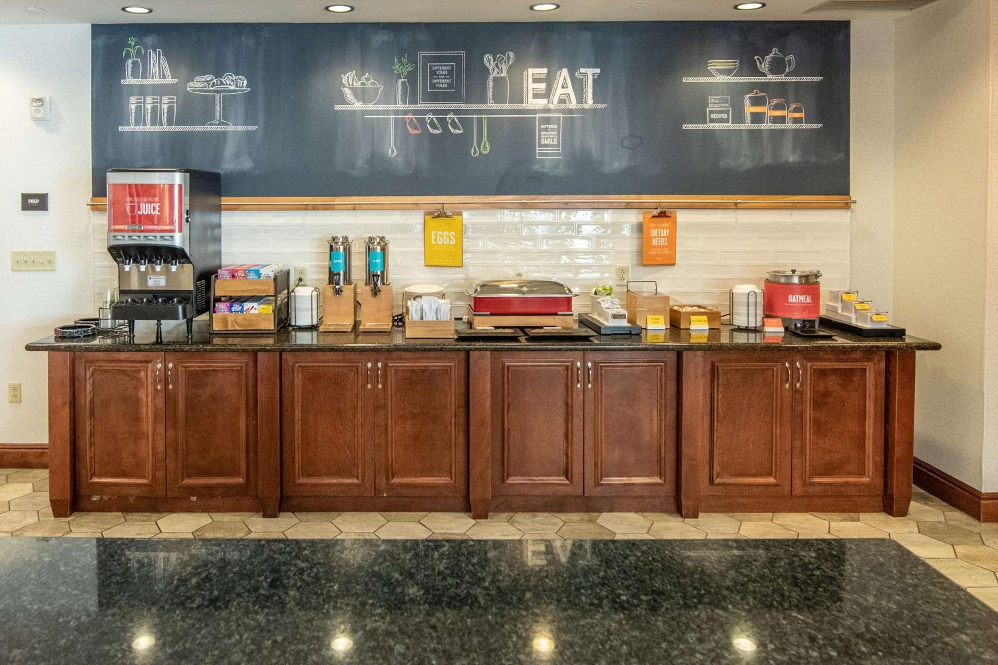 Hampton Inn Остров Преск Екстериор снимка